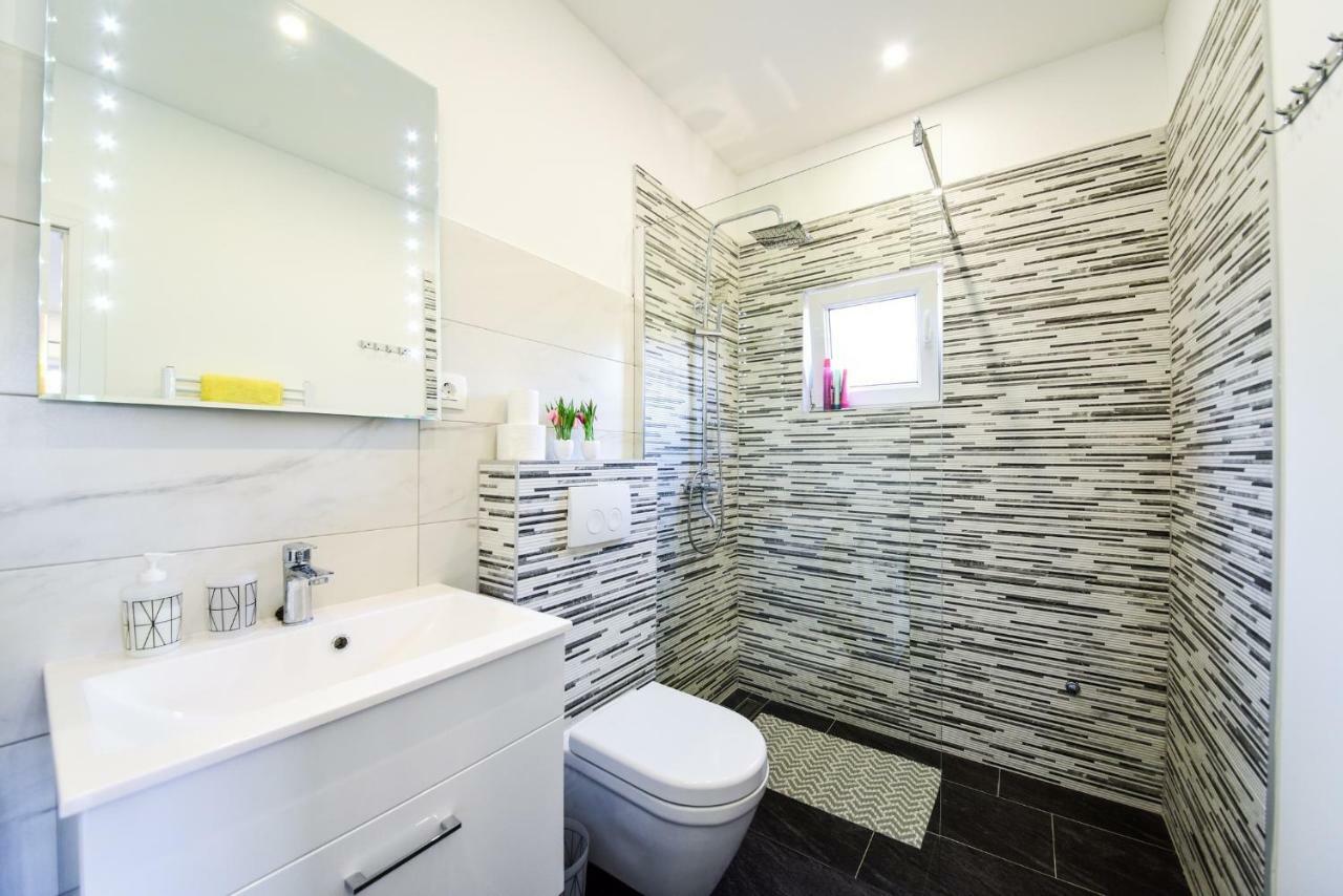 Lipo Je Apartment Zadar Ngoại thất bức ảnh
